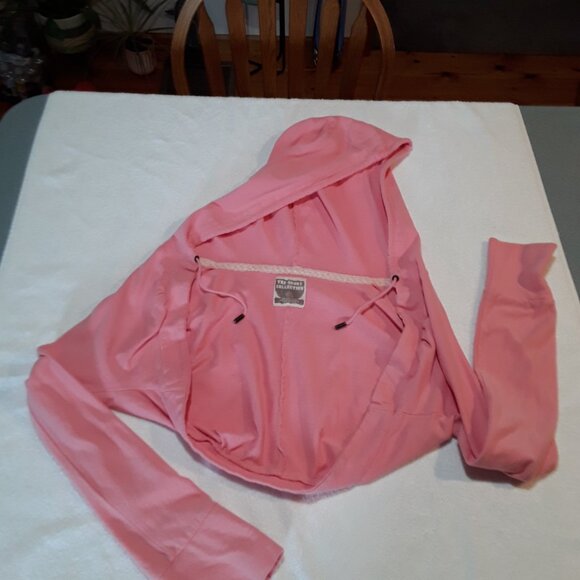 Shrug hoodie -by TRF Sport Collection - Picture 7 of 7